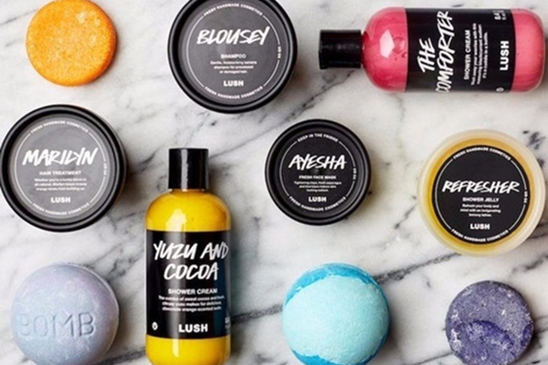 ۴. بسته‌بندی‌های شفاف