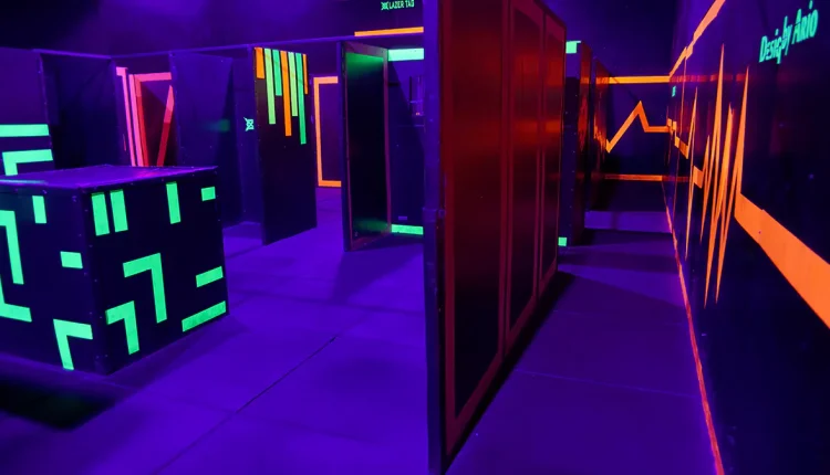 باشگاه لیزرتگ لیزر تگ