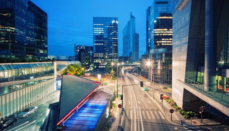 هر آنچه که باید درباره آذین‌ بندی شهری بدانید