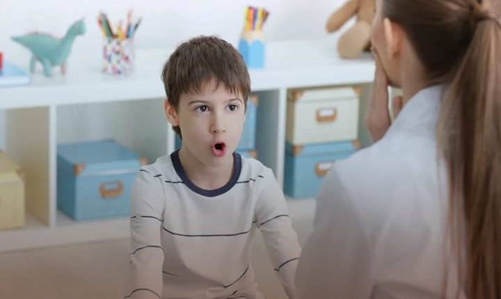 گفتار درمانی