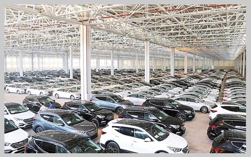 چرا خودروها ترخیص نمی شوند؟