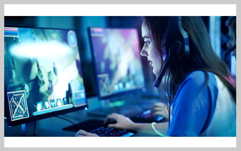 از کنسول بازی استفاده کنیم یا PC -1